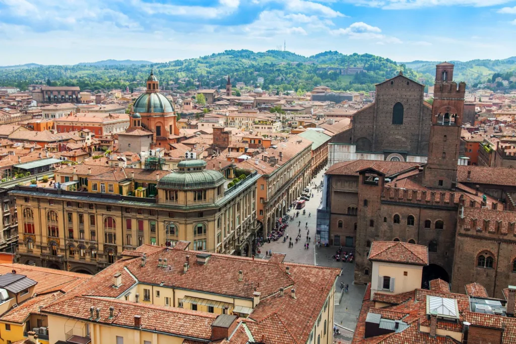 Best Italy tour packages 2025 Small group tours of Italy 2025 Summer 2025 Italy vacations